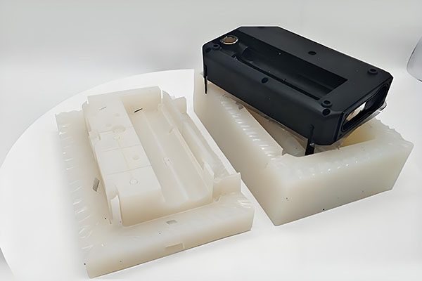Vacuum casting parts