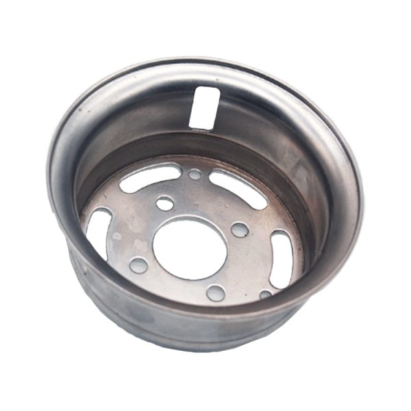 Spinning sheet metal parts
