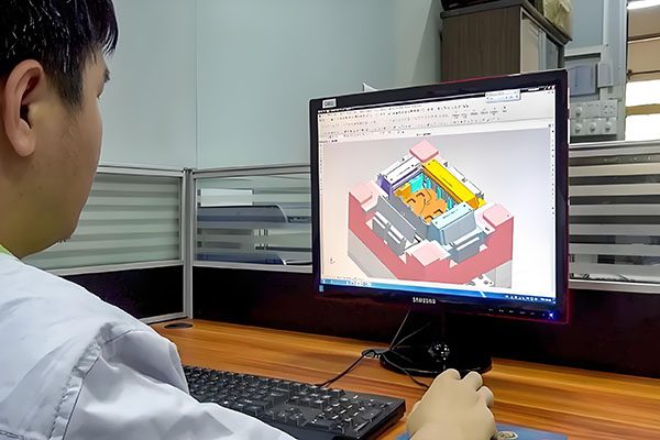 Precision Mold Design: Data-Driven Solutions & Analysis