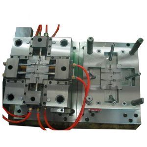 Injection molding mold